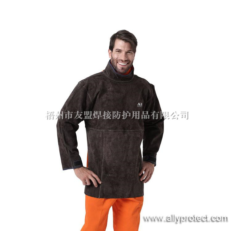 AP-8002 炭咖色皮護胸帶領長袖圍裙